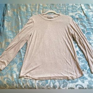 Alex Garfield oatmeal crew style long sleeve shirt. XL. GUC.